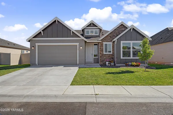 $439,000 | 738 I Street Northeast, Quincy, WA 98848