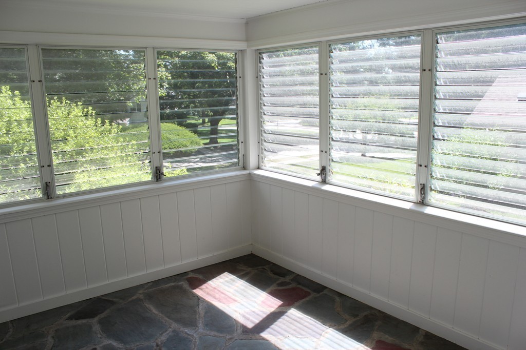 17 Aylesbury Road Worcester, MA 01609 - Photo 17 of 28 Gallery Image 17