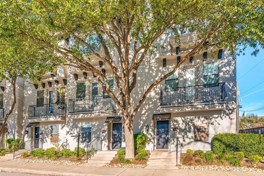 1016 Liberty Street, Unit 2 Dallas, TX 75204 - Photo 2 of 24 a view of a building with street view