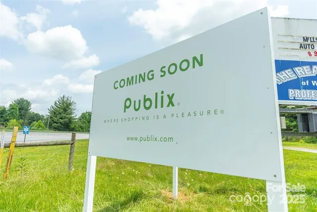 $92,000 | 0 Shining Rock Path, Unit 11, Horse Shoe, NC 28742