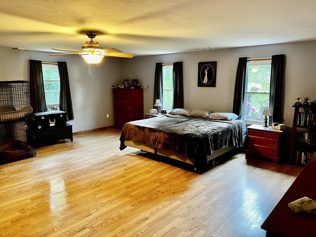 10 Hammerock Road Charlton, MA 01507 - Photo 10 of 31