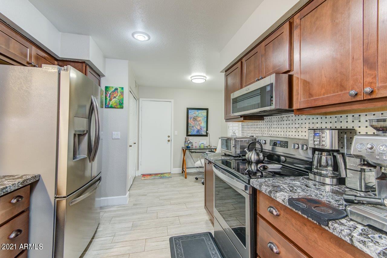 69 West Rhea Road Tempe, AZ 85284 - Photo 5 of 34 Stainless appliances