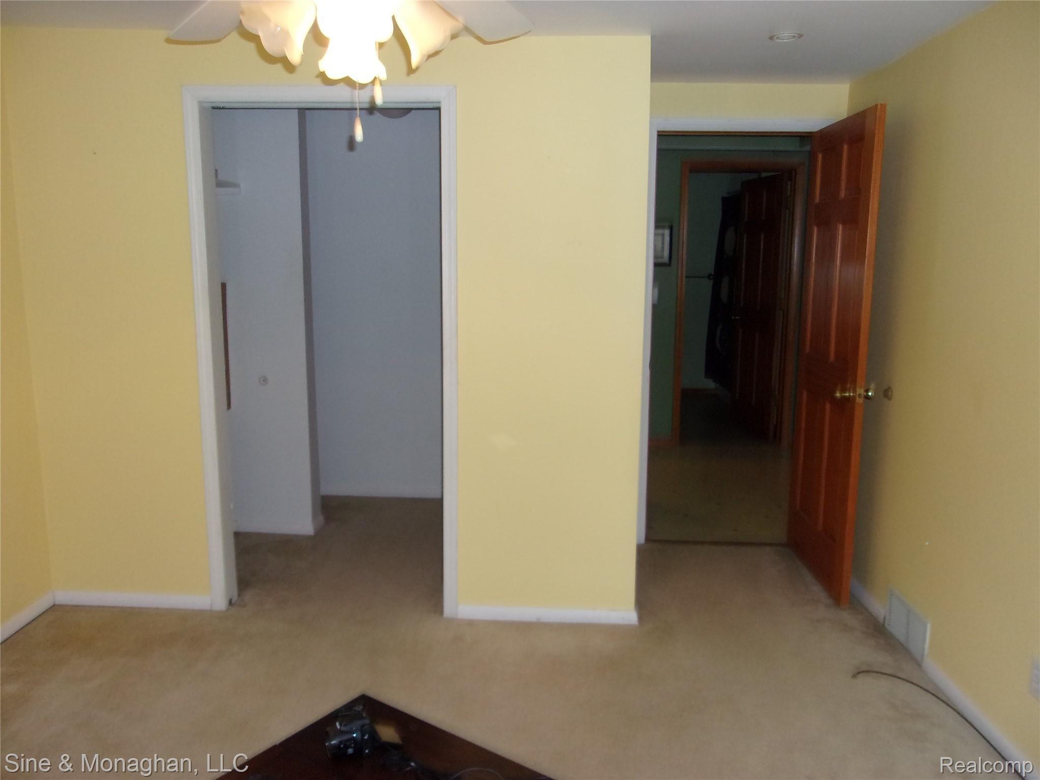 1924 Hickory Road Smiths Creek, MI 48074 - Photo 19 of 36 100_0697.JPG