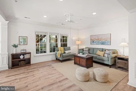 $939,000 | 11911 Kings Bridge Way, Unit 54, Rockville, MD 20852