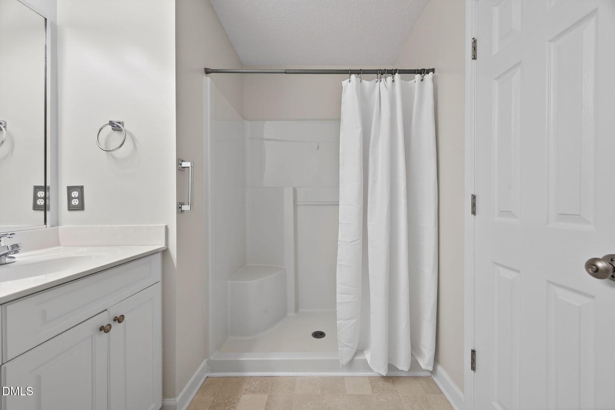 5223 Center Church Road Sanford, NC 27330 - Photo 28 of 54 Primary Bathroom