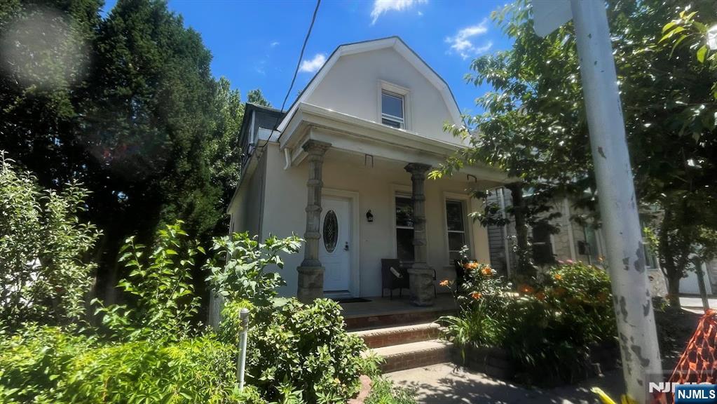 322 Cortlandt Street Belleville, NJ 07109 - Photo 1 of 28