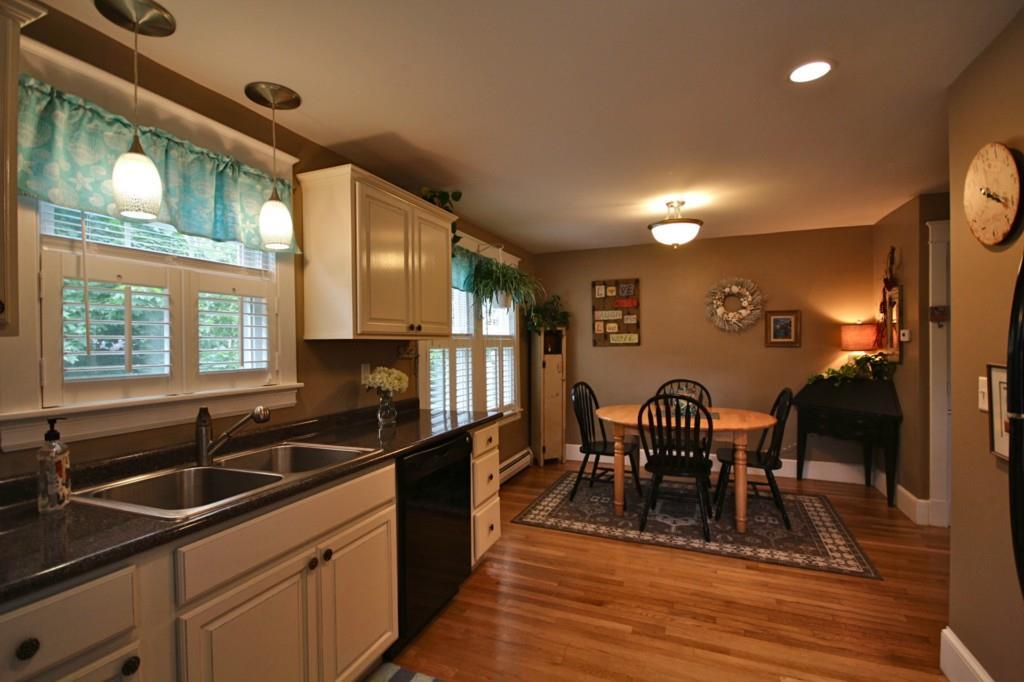112 Virginia Street Portland, ME 04103 - Photo 10 of 35 Photo
