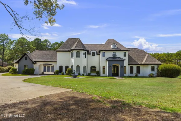 $849,900 | 131 Lakeshire Parkway, Canton, MS 39046