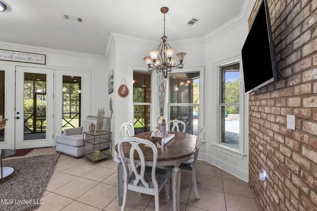 $889,900 | 131 Lakeshire Parkway, Canton, MS 39046