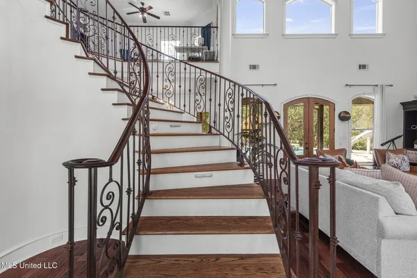 $849,900 | 131 Lakeshire Parkway, Canton, MS 39046