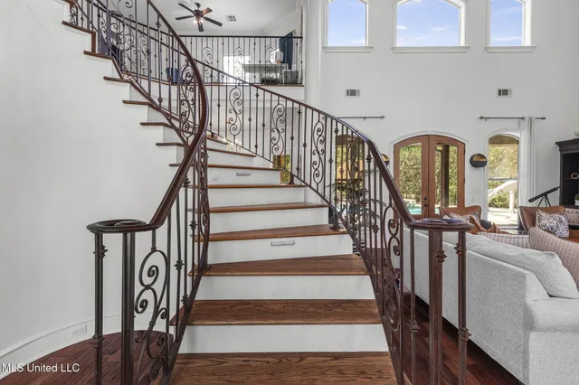 $889,900 | 131 Lakeshire Parkway, Canton, MS 39046