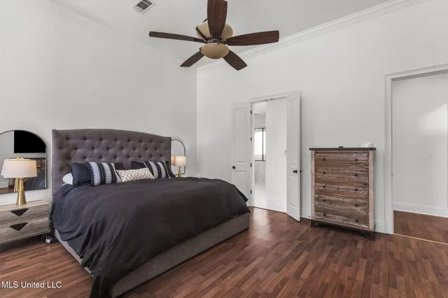 $889,900 | 131 Lakeshire Parkway, Canton, MS 39046