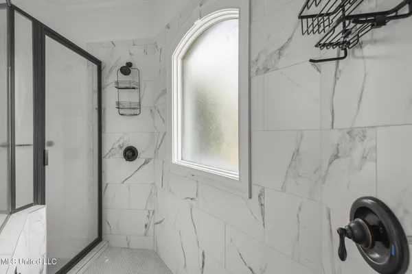 $849,900 | 131 Lakeshire Parkway, Canton, MS 39046