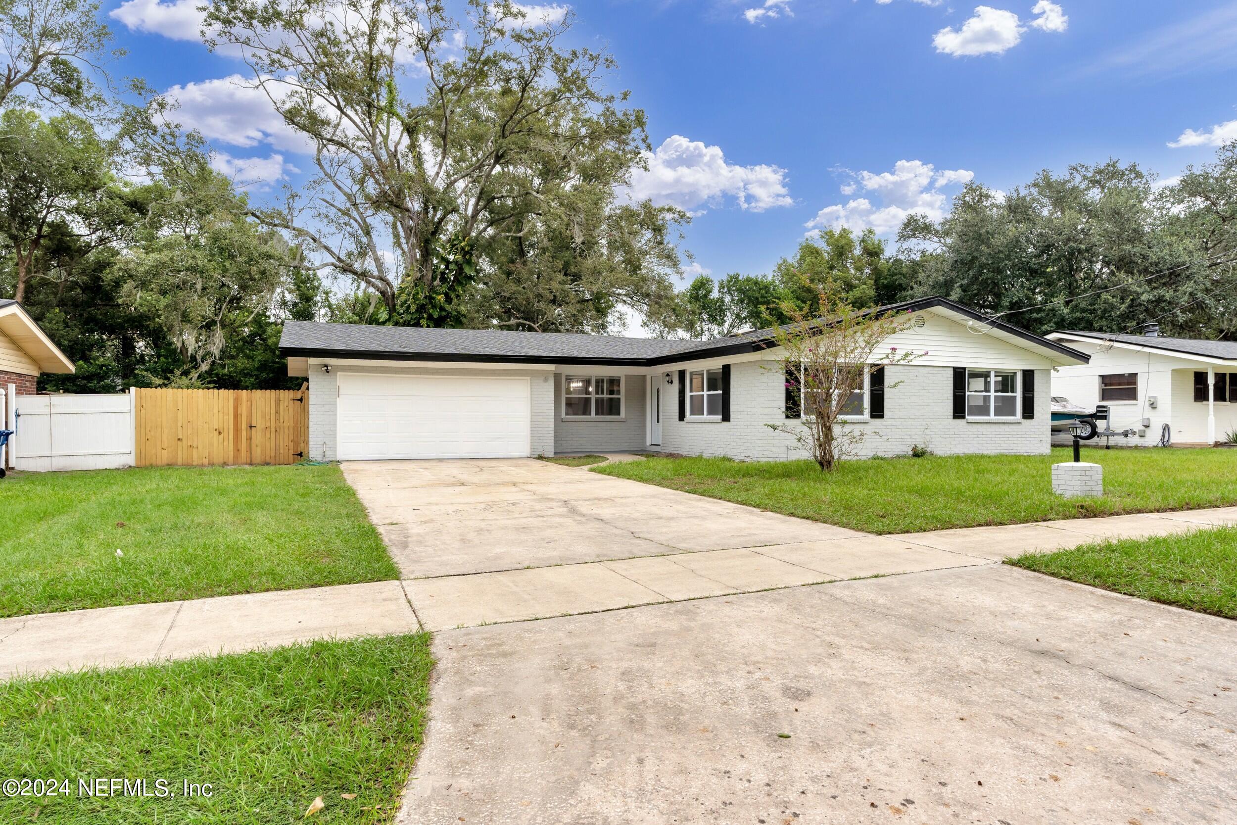 8181 Vermanth Road Jacksonville, FL 32211 - Photo 2 of 36 homeprimemedia (2)