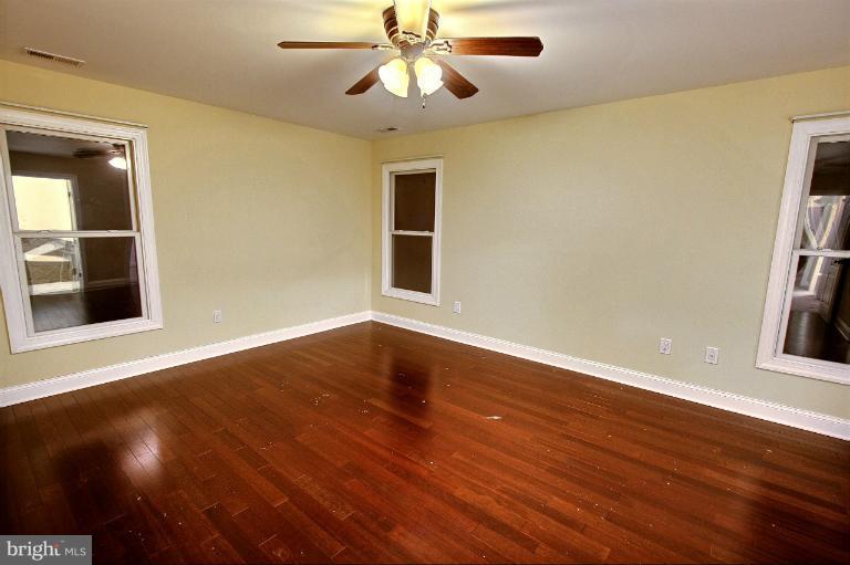 315 Upperlanding Road Essex, MD 21221 - Photo 11 of 30 Bedroom (Master)