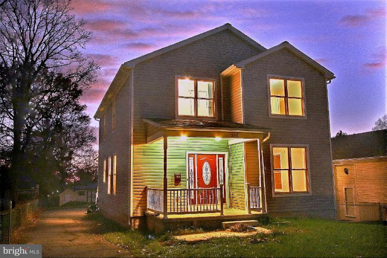315 Upperlanding Road Essex, MD 21221 - Photo 29 of 30 Exterior (Front)