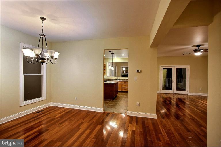 315 Upperlanding Road Essex, MD 21221 - Photo 8 of 30 Dining Room
