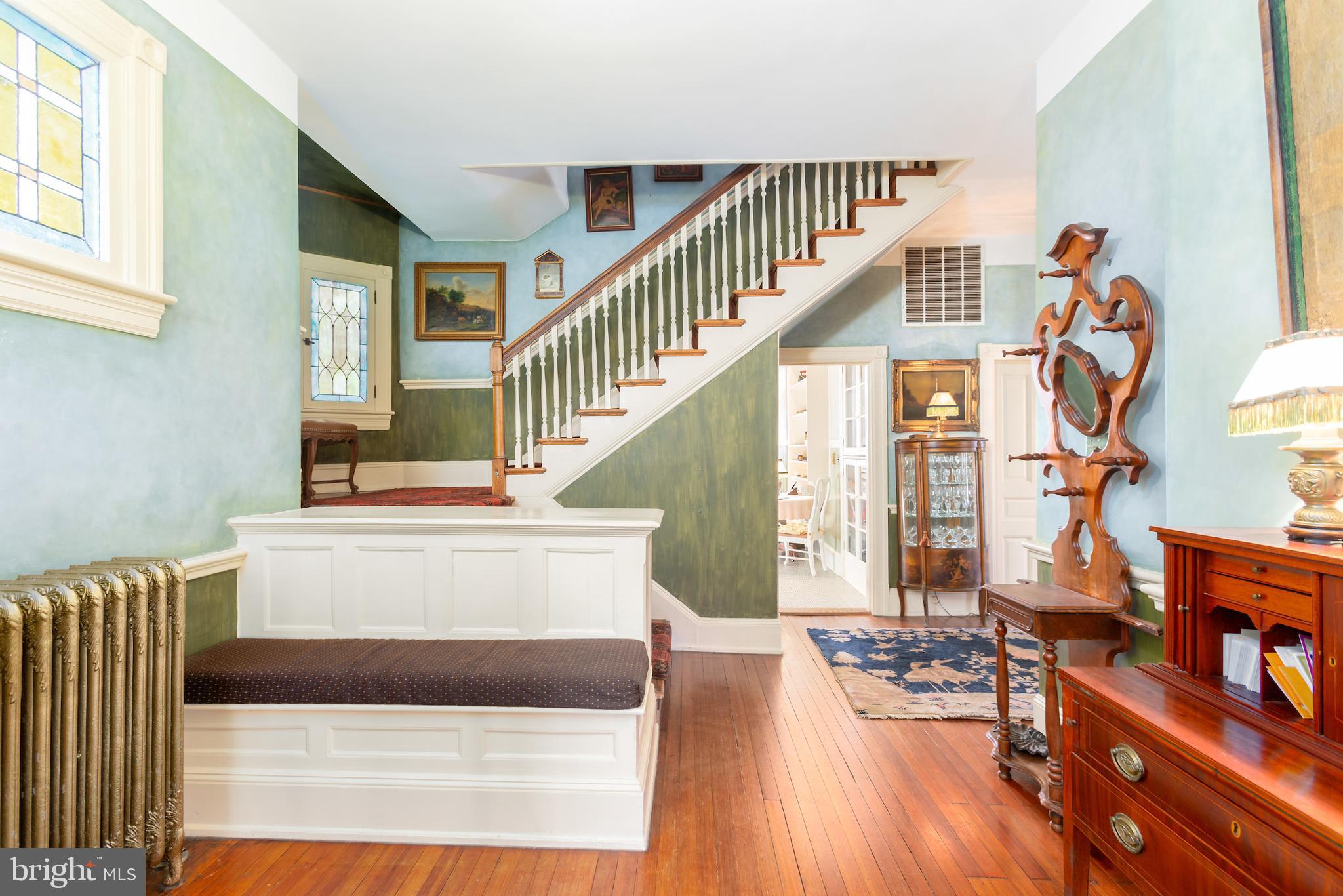 3562 Macomb Street Northwest Washington, DC 20016 - Photo 4 of 21 Foyer