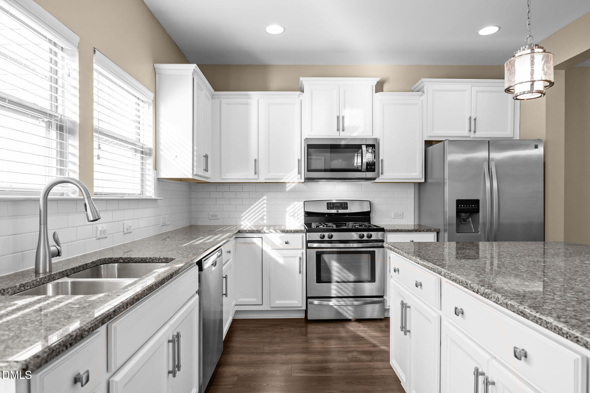 1142 Metropolitan Drive Durham, NC 27713 - Photo 13 of 43 42-web-or-mls-IMG_1683