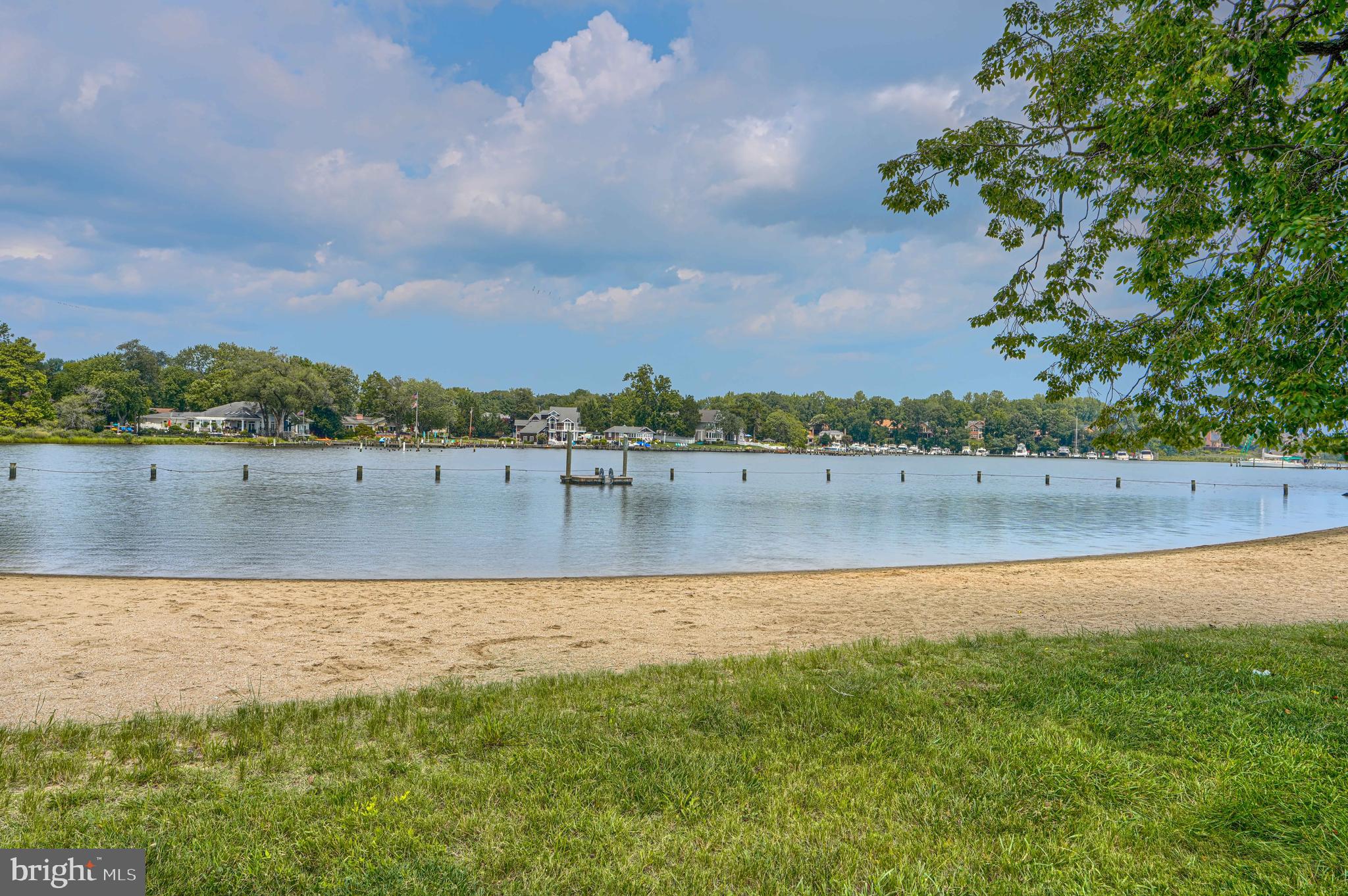 1813 Potomac Road Edgewater, MD 21037 - Photo 79 of 101 Community sandy beach area