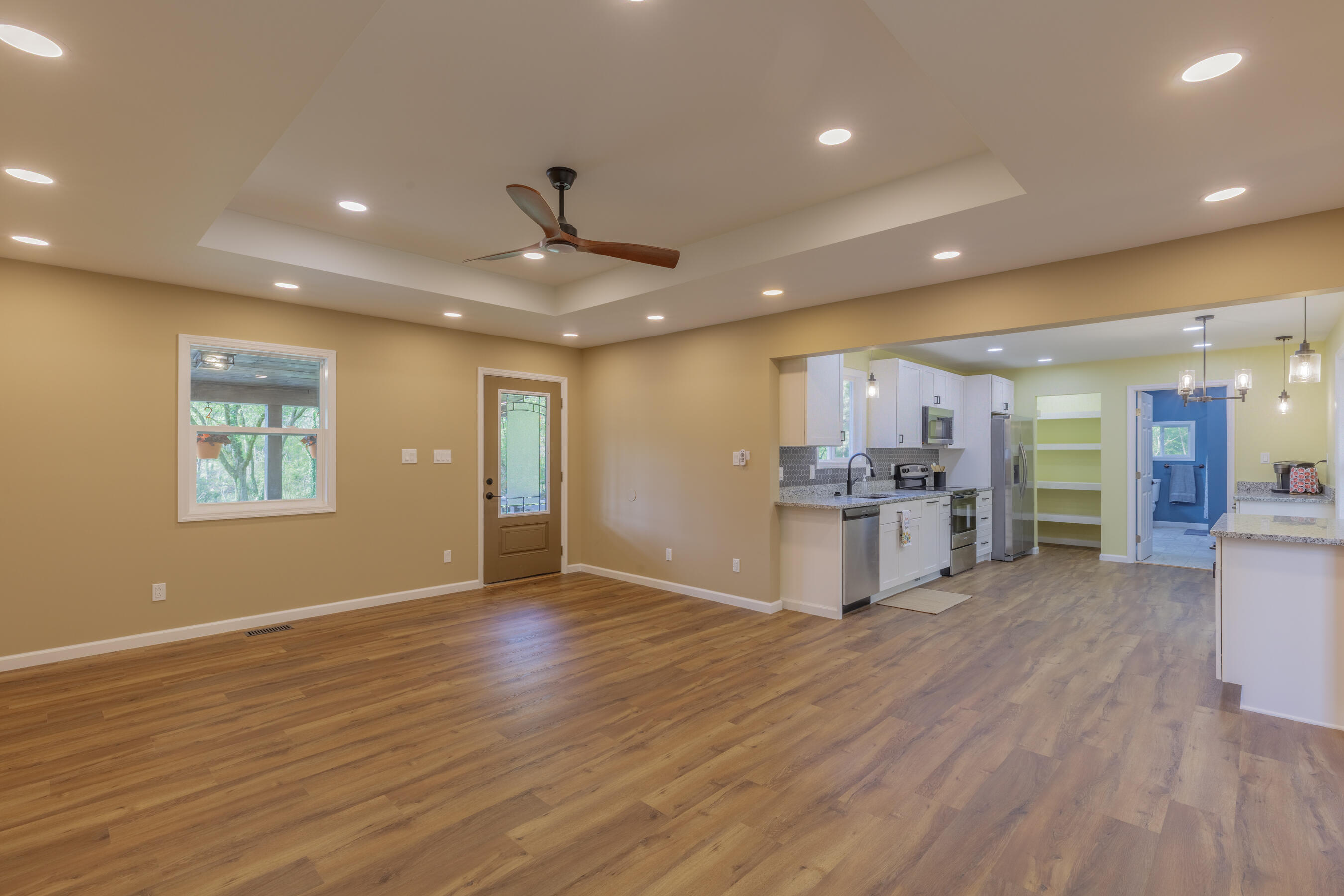 102 Bandy Road LaFayette, GA 30728 - Photo 3 of 39 Family Room