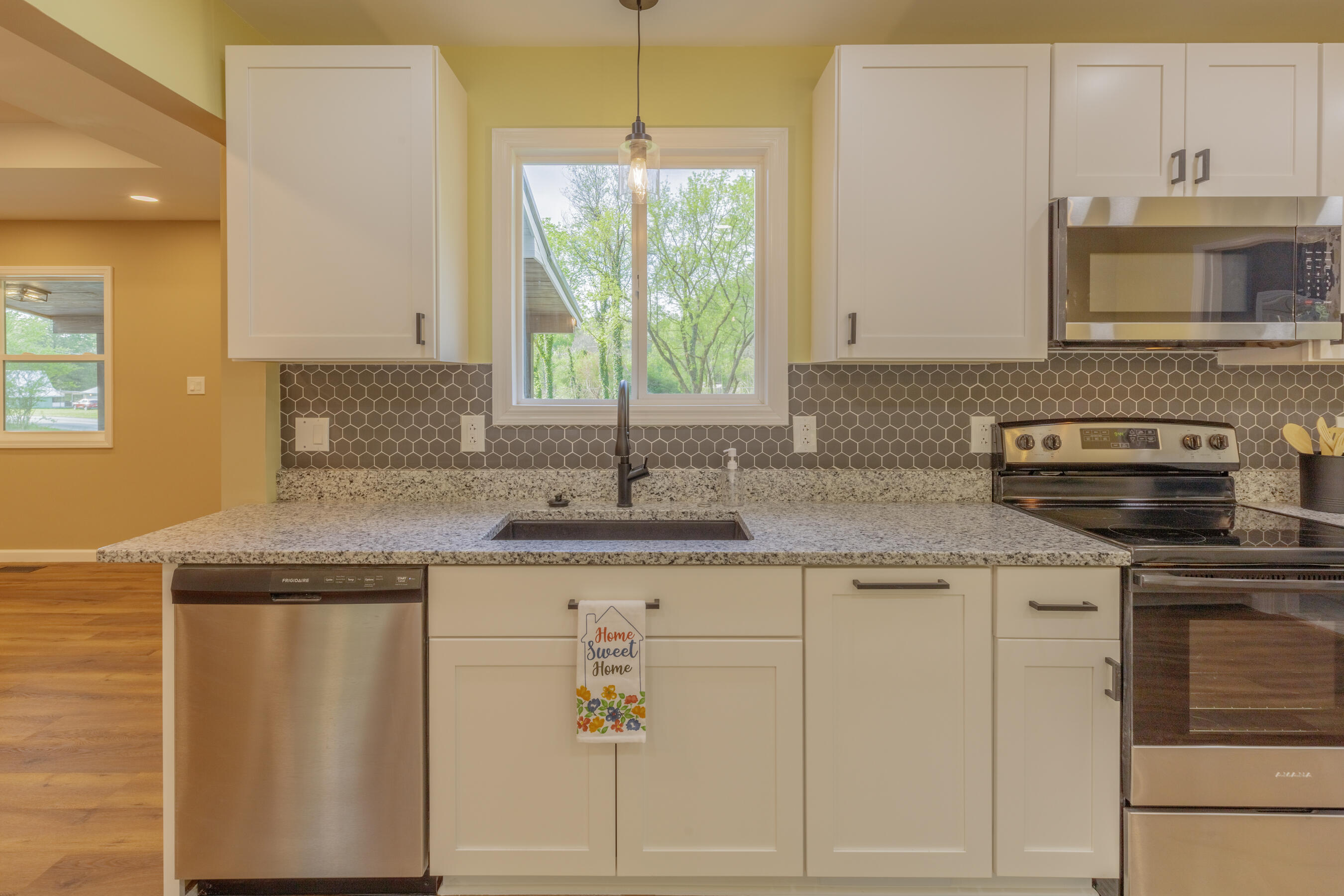 102 Bandy Road LaFayette, GA 30728 - Photo 5 of 39 Cabinetry