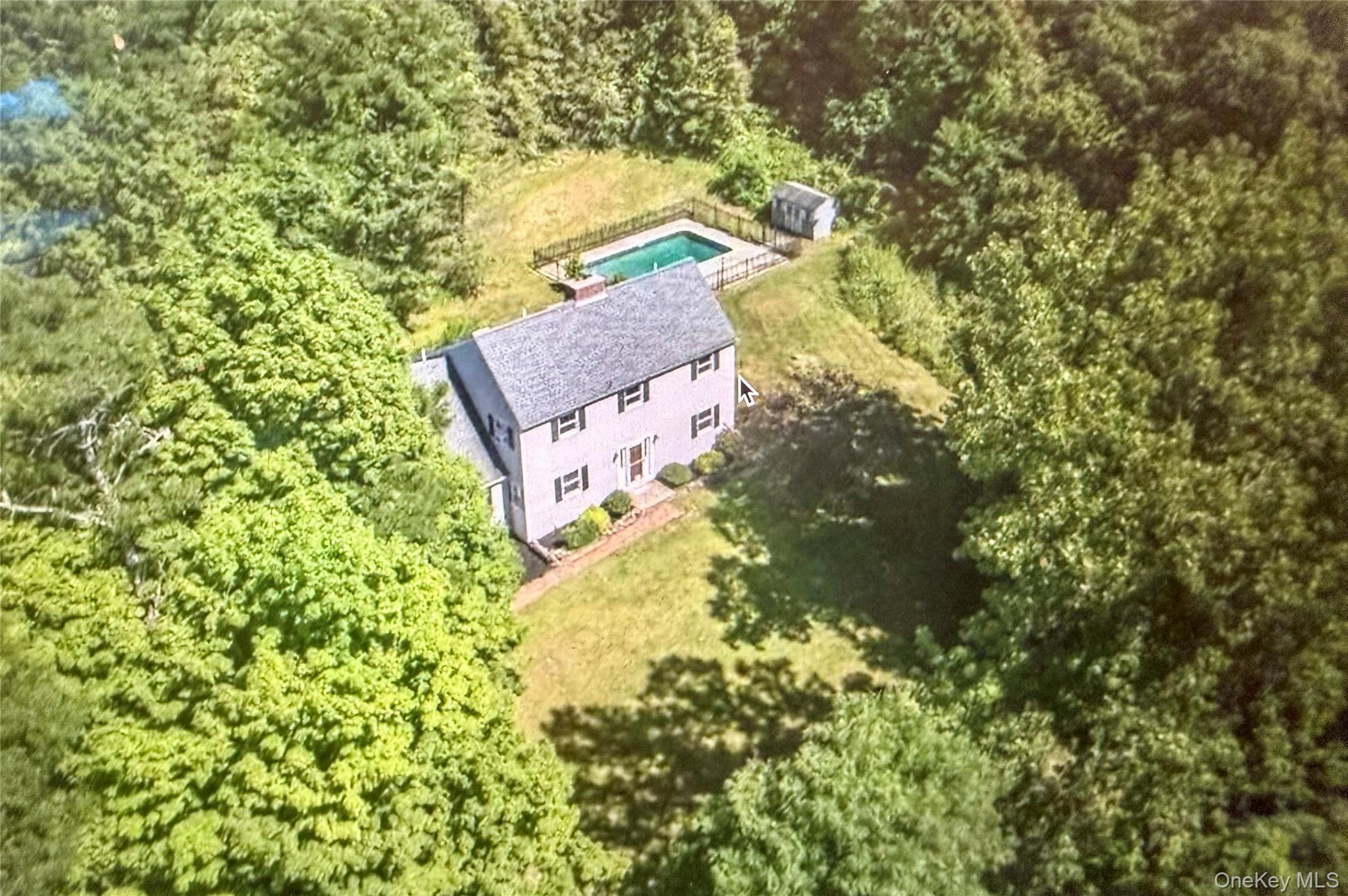 4 Cove Road Rhinebeck, NY 12572 - Photo 3 of 35