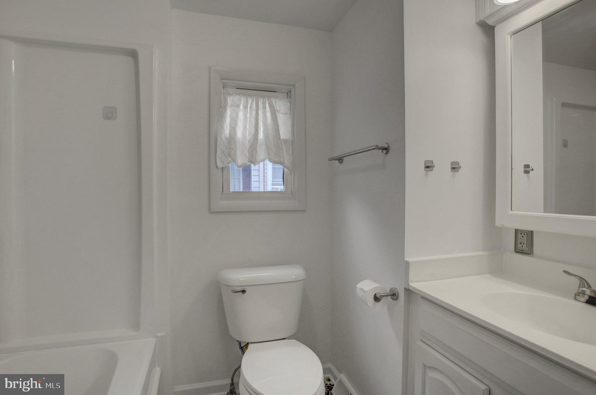 3120 Claremont Road Dover, PA 17315 - Photo 14 of 28
