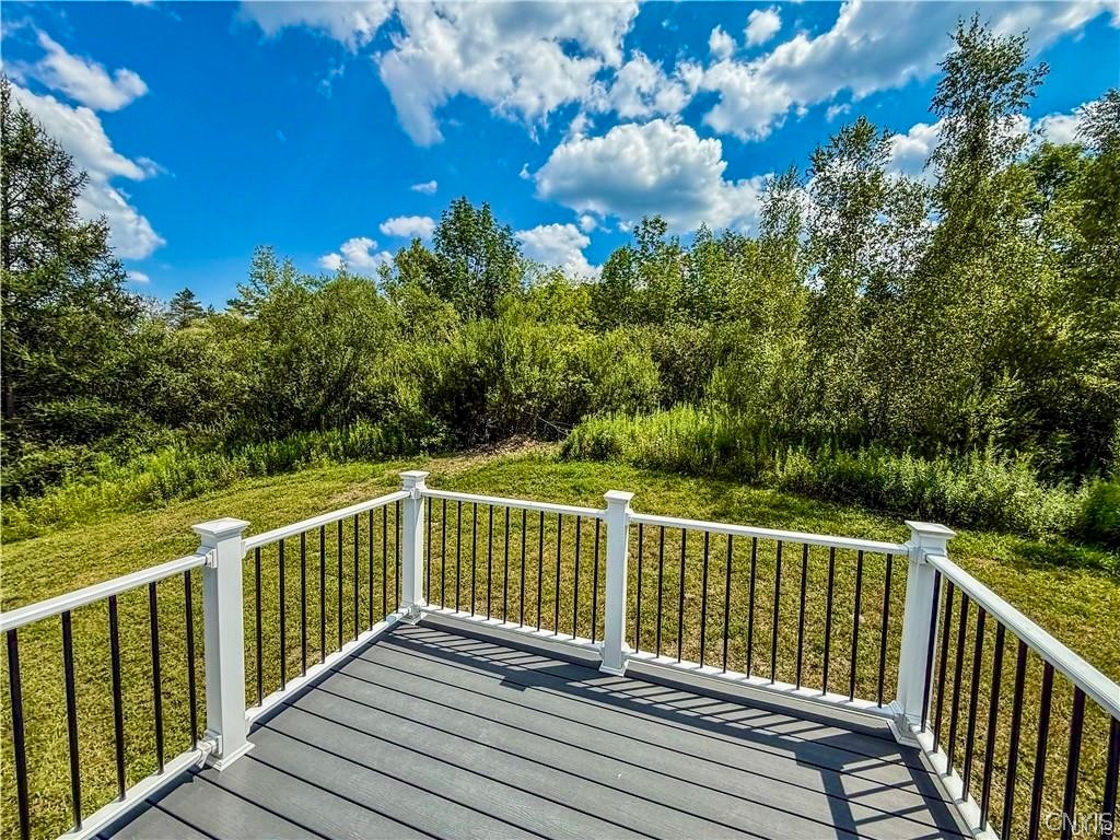 3260 Tuscarora Road Nelson, NY 13061 - Photo 18 of 29 Rear deck