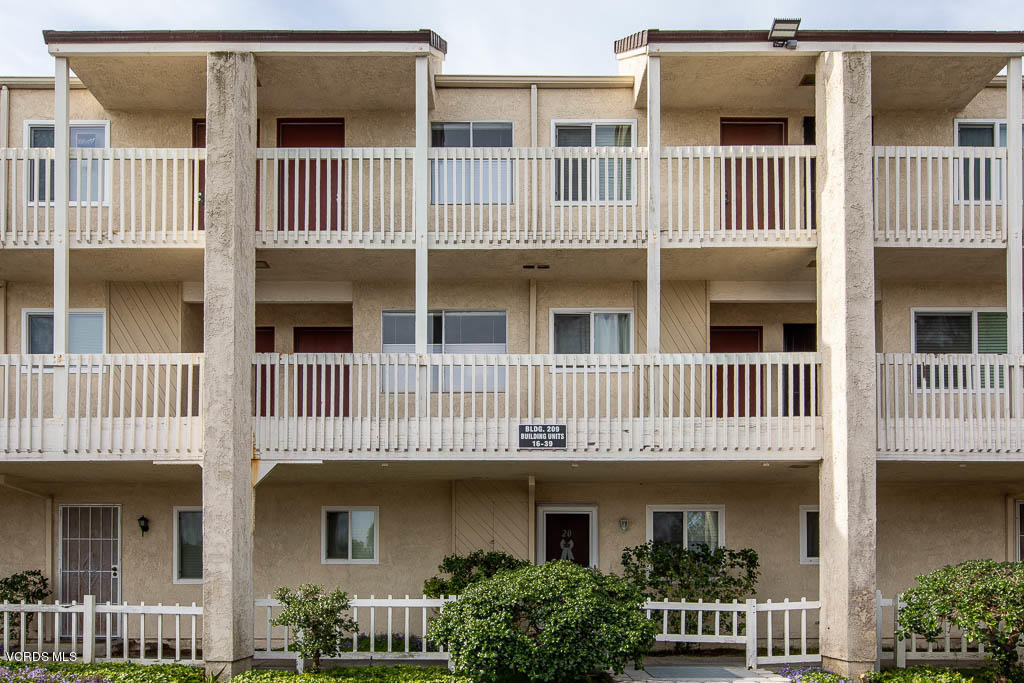 209 South Ventura Road, Unit 31 Port Hueneme, CA 93041 - Photo 40 of 41 a front view of a house