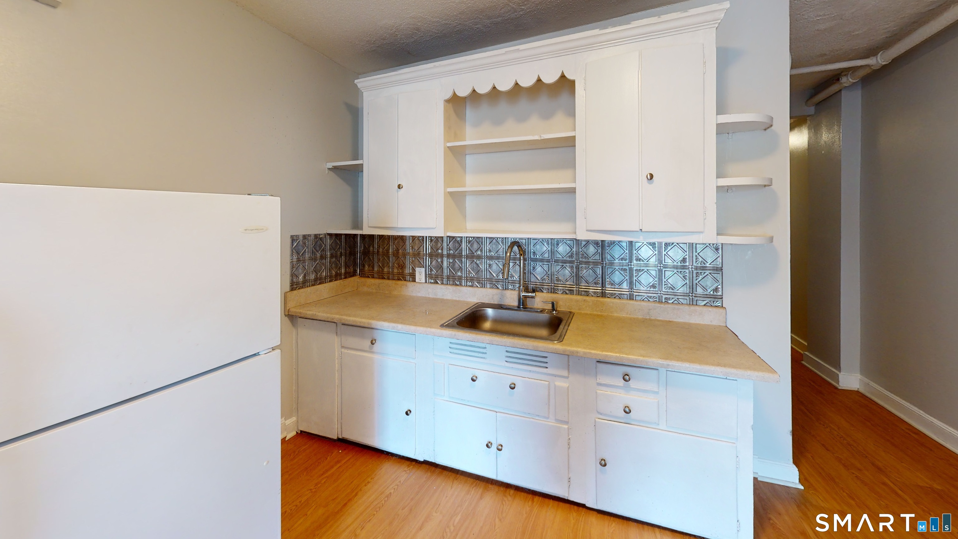 666 Main Street, Unit B1 Middletown, CT 06457 - Photo 3 of 16