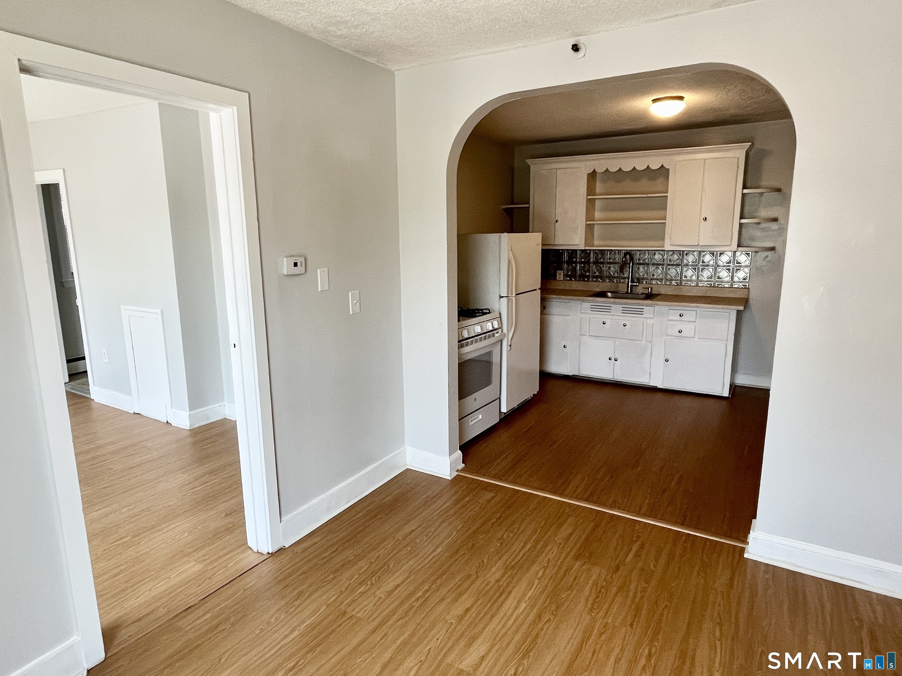 666 Main Street, Unit B1 Middletown, CT 06457 - Photo 5 of 16