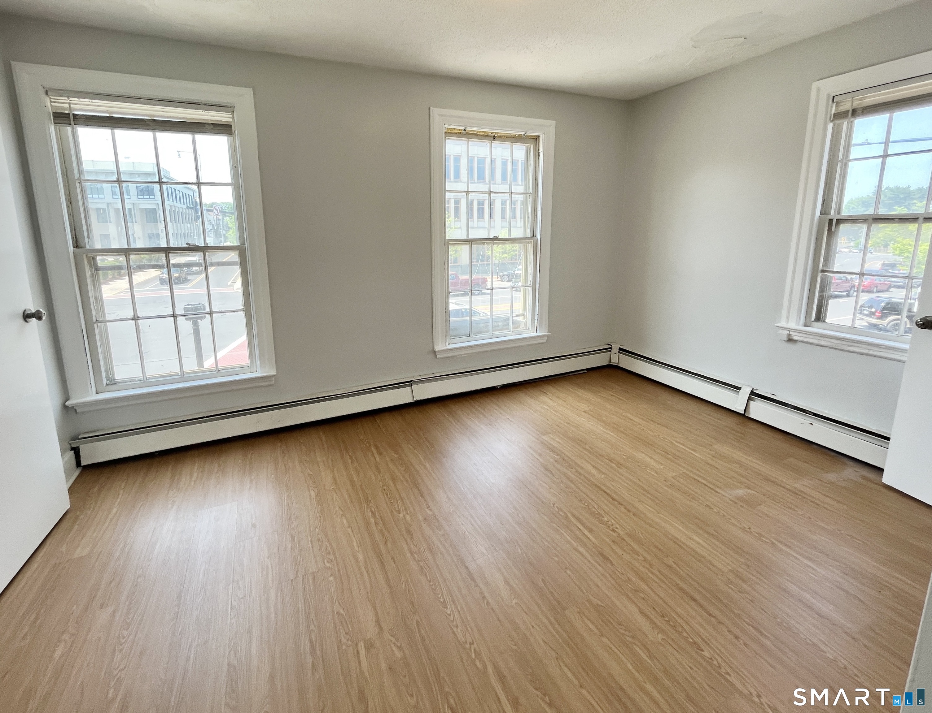 666 Main Street, Unit B1 Middletown, CT 06457 - Photo 10 of 16