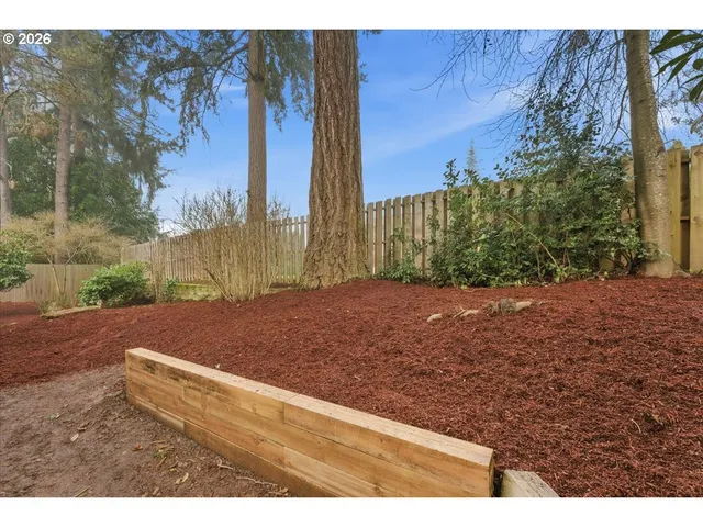 $599,000 | 14825 Southwest Village Lane, Beaverton, OR 97007