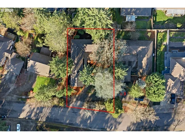 $599,000 | 14825 Southwest Village Lane, Beaverton, OR 97007