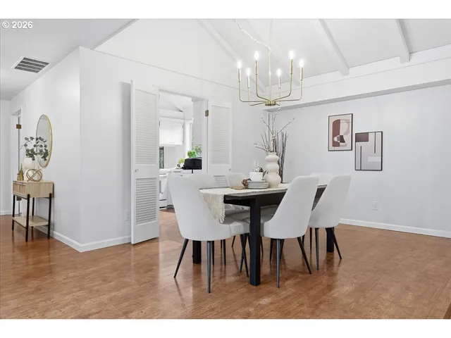 $599,000 | 14825 Southwest Village Lane, Beaverton, OR 97007