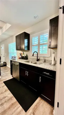$2,100 | 13486 English Sparrow Road, Weeki Wachee, FL 34614