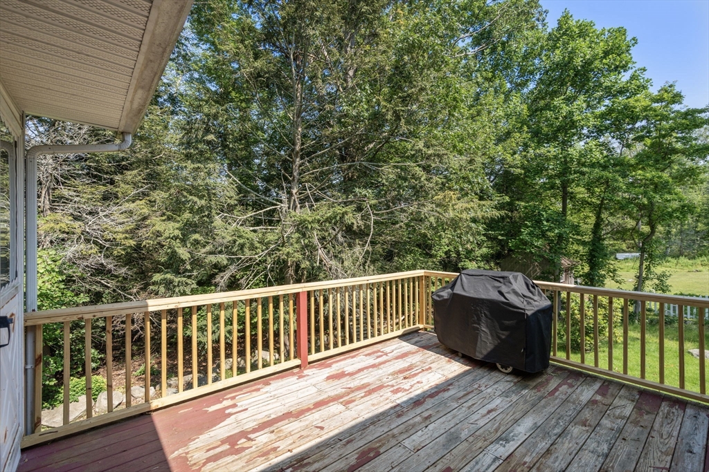 12 Richie Road Douglas, MA 01516 - Photo 25 of 41 Gallery Image 25
