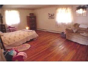 1180 South Mammoth Road Manchester, NH 03109 - Photo 6 of 9 Gallery Image 6