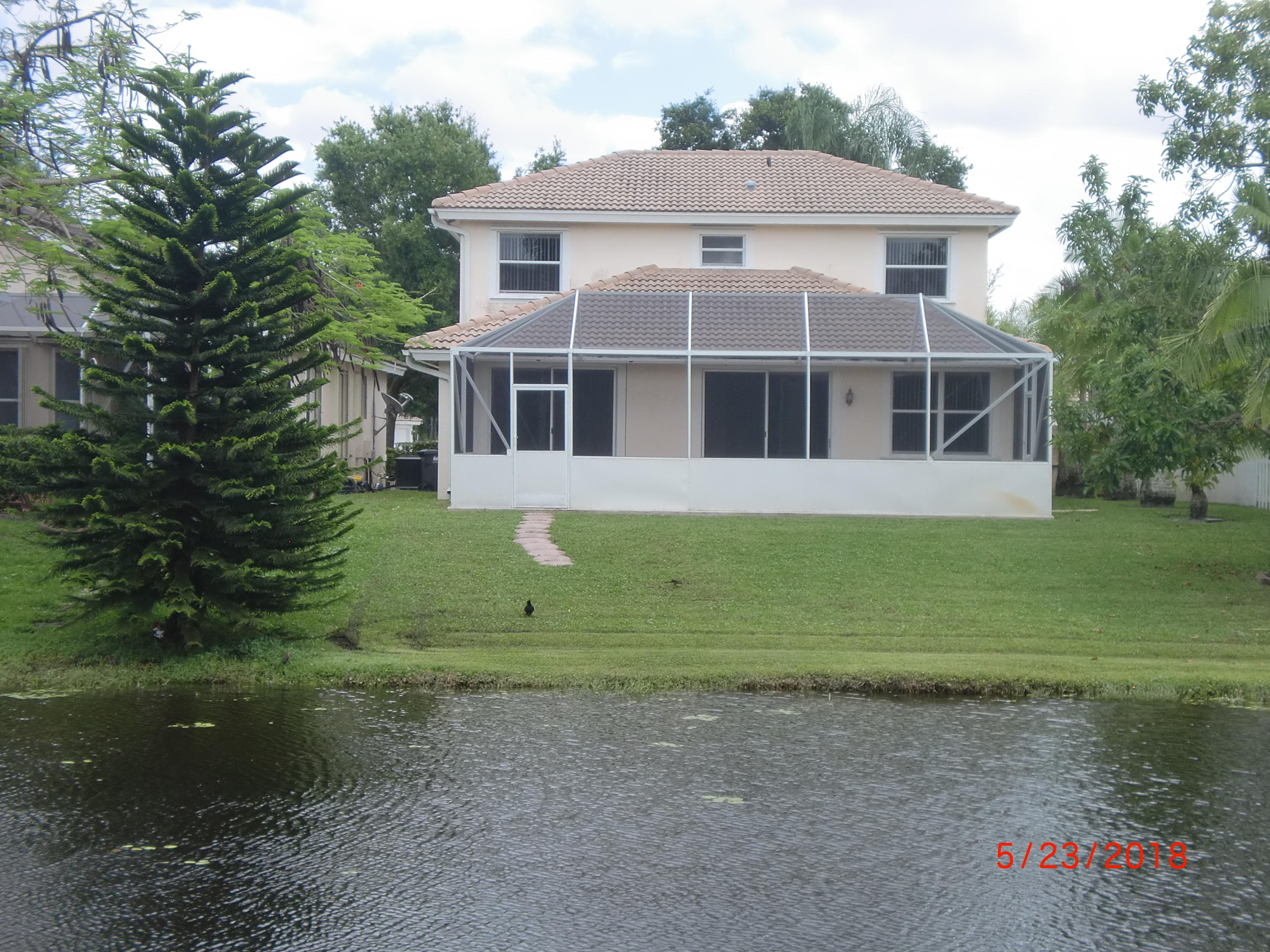 12095 Sunset Point Circle Wellington, FL 33414 - Photo 4 of 29 Back of the house