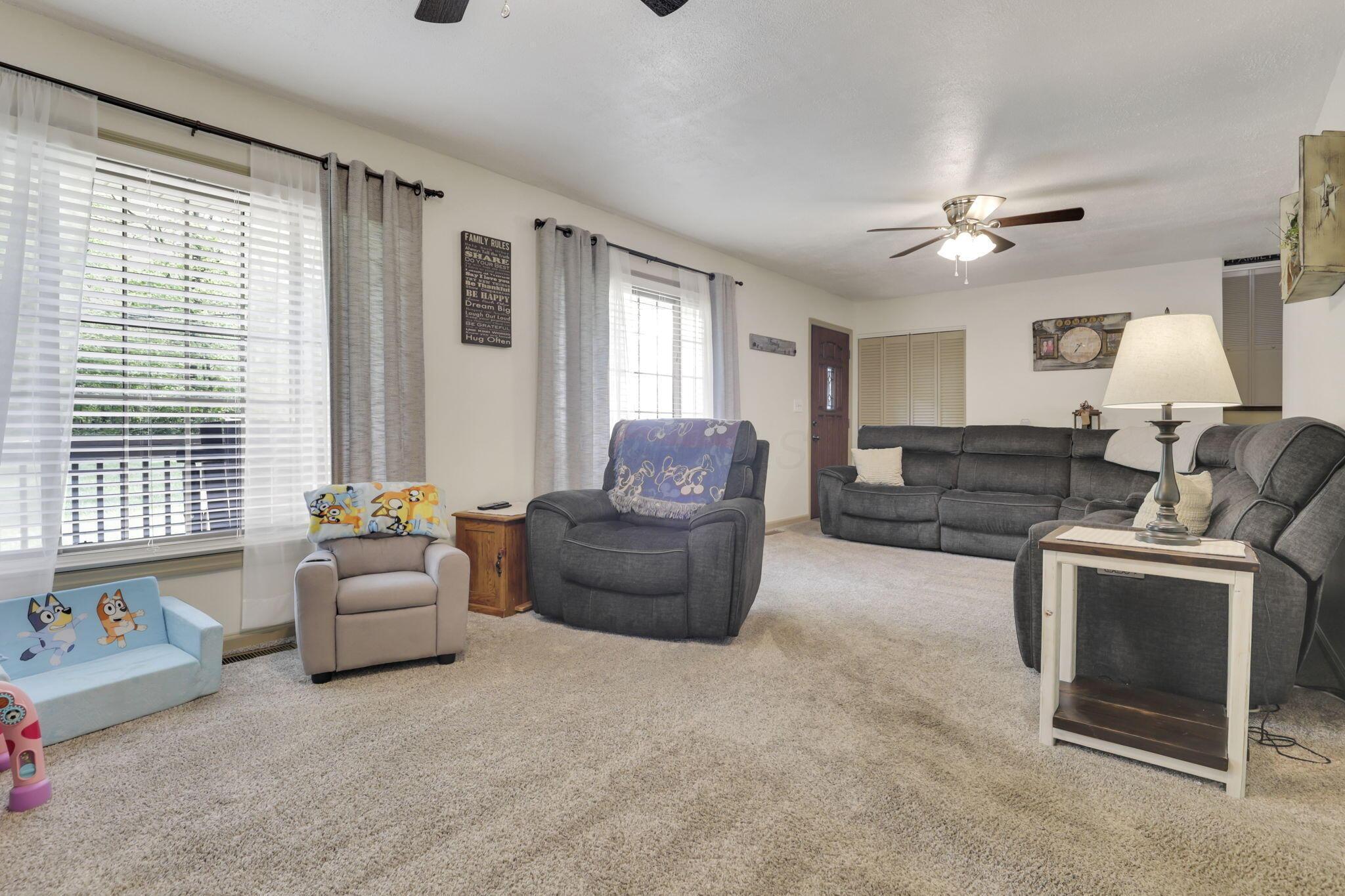 13822 Refugee Road Southwest Pataskala, OH 43062 - Photo 12 of 44 14-web-or-mls-0N4A9149