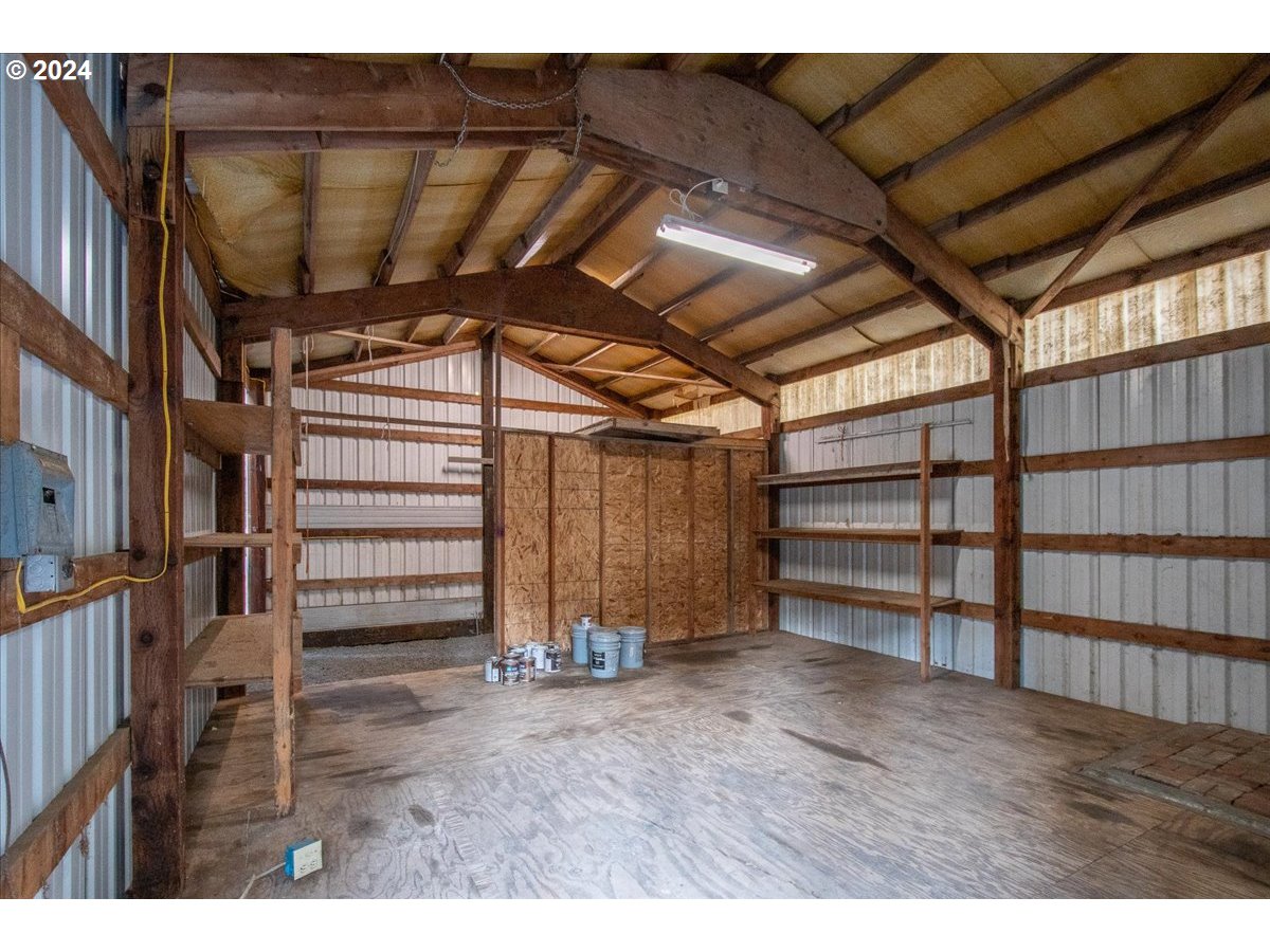 6675 Halliburton Road The Dalles, OR 97058 - Photo 37 of 44 Gallery Image 37