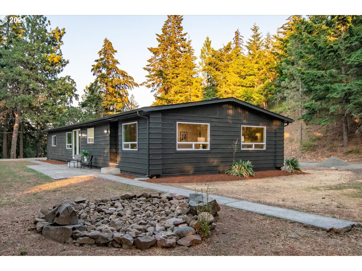 6675 Halliburton Road The Dalles, OR 97058 - Photo 38 of 44 Gallery Image 38