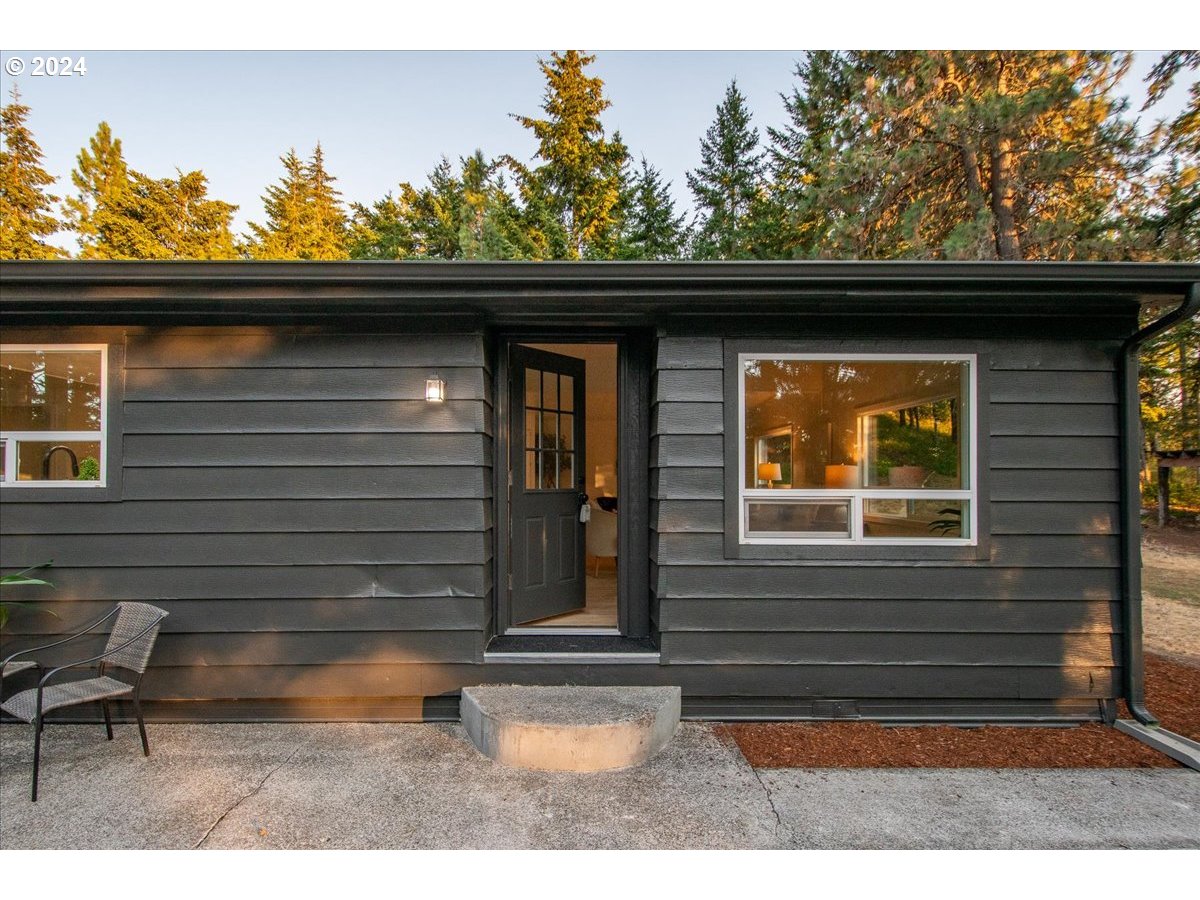 6675 Halliburton Road The Dalles, OR 97058 - Photo 5 of 44 Gallery Image 5