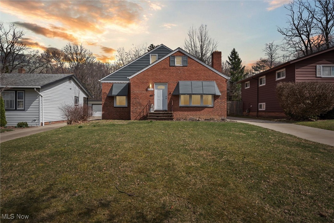 1907 Wrenford Road Cleveland, OH 44121 - Photo 1 of 34 Gallery Image 1