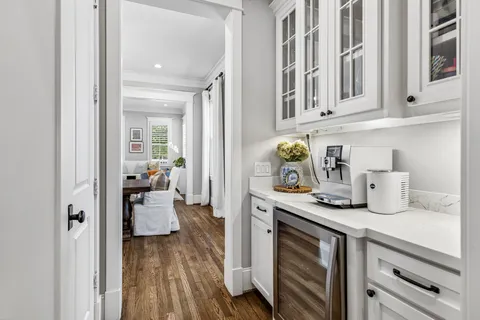$995,000 | 718 Ashland Street, Houston, TX 77007