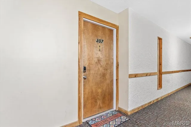 $134,000 | 1380 Heritage Landing, Unit 307, St. Charles, MO 63303