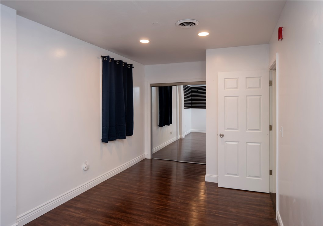 413 High Street Bristol, RI 02809 - Photo 29 of 33