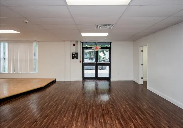 $580,000 | 413 High Street, Bristol, RI 02809