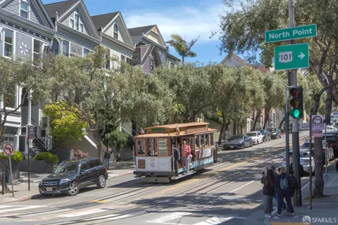 $459,000 | 1050 North Point Street, Unit 405, San Francisco, CA 94109